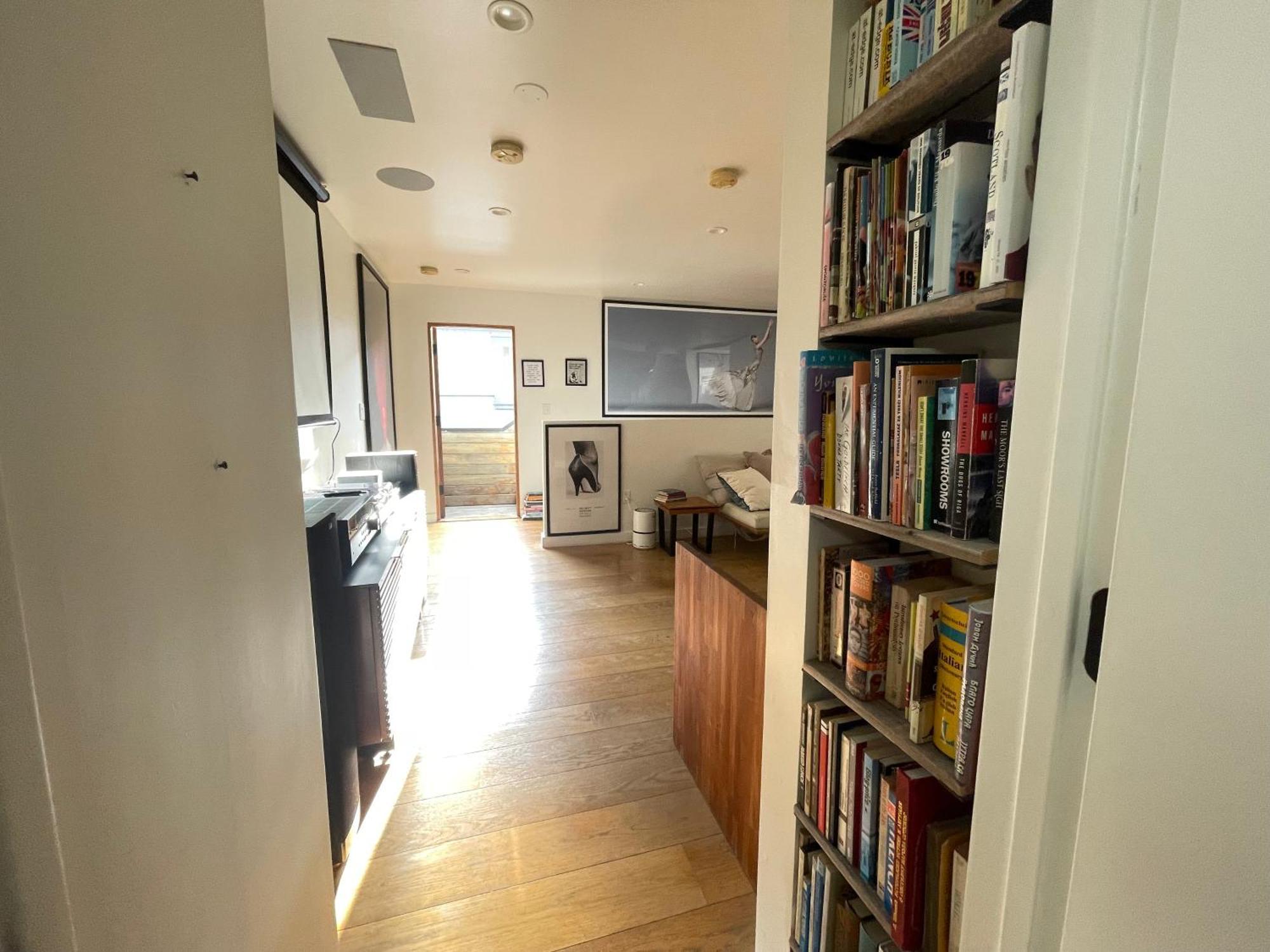 Venice Beach Studio With Large Private Patio Steps To The Beach Los Angeles Exterior photo